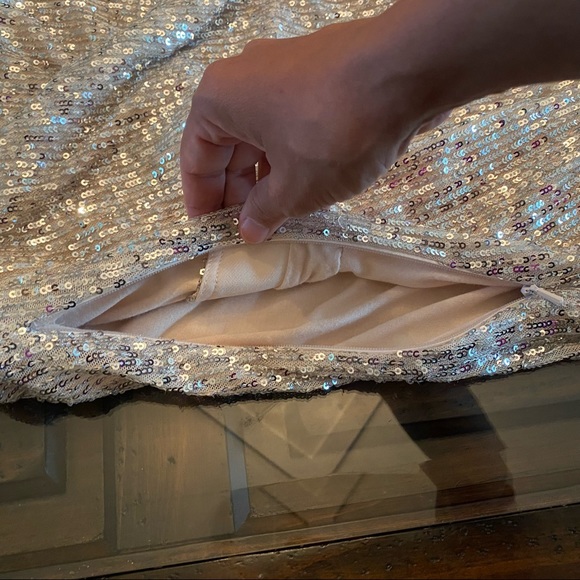 Host Pick! 🎉 NWT Maje Riviera Sequined Dress size 3 Small - Picture 9 of 16